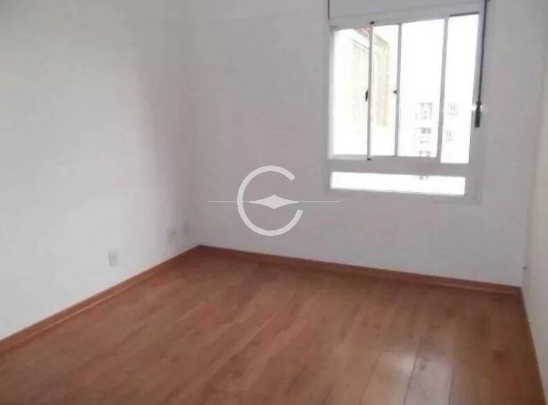 Apartamento à venda com 3 quartos, 130m² - Foto 5