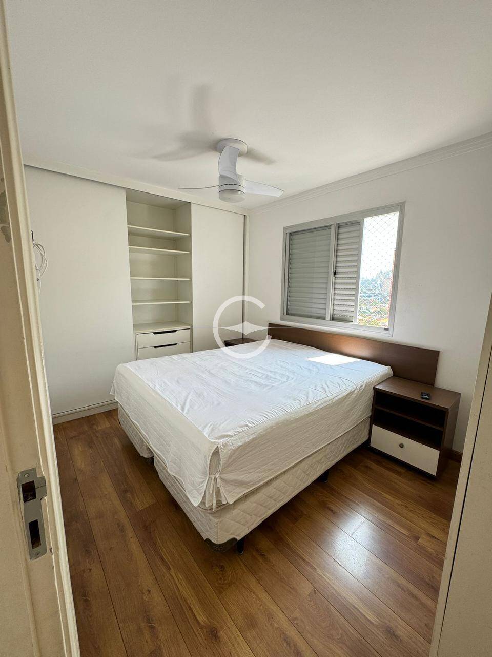 Apartamento para alugar com 2 quartos, 70m² - Foto 3