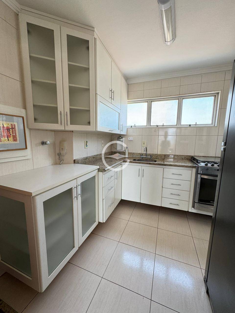 Apartamento para alugar com 2 quartos, 70m² - Foto 7