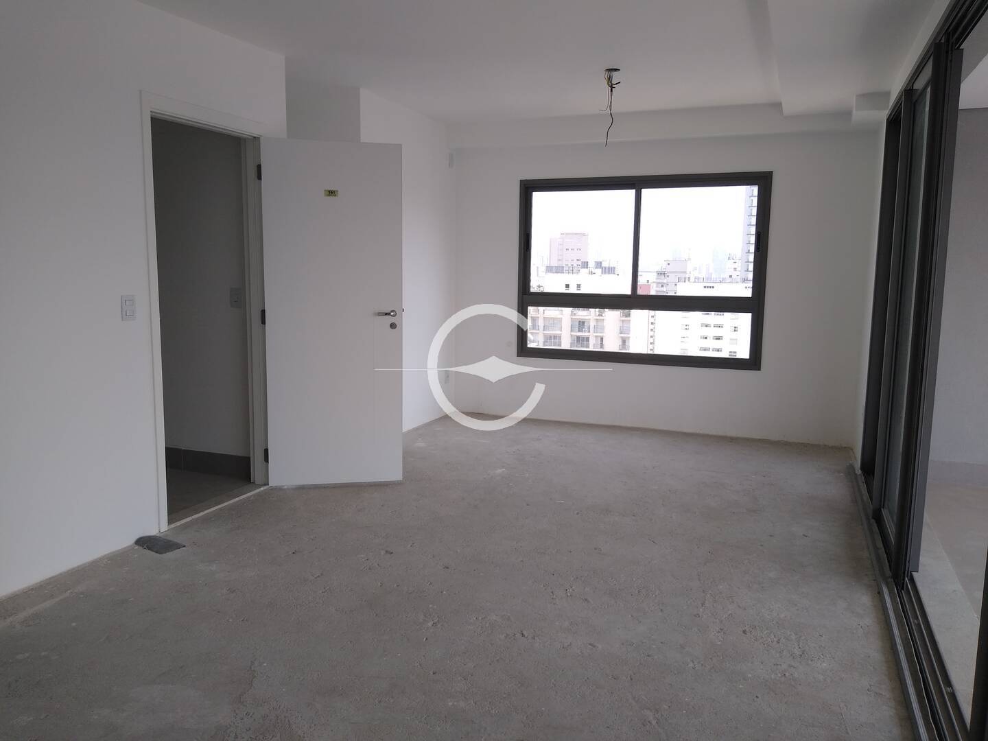 Apartamento à venda com 3 quartos, 141m² - Foto 4