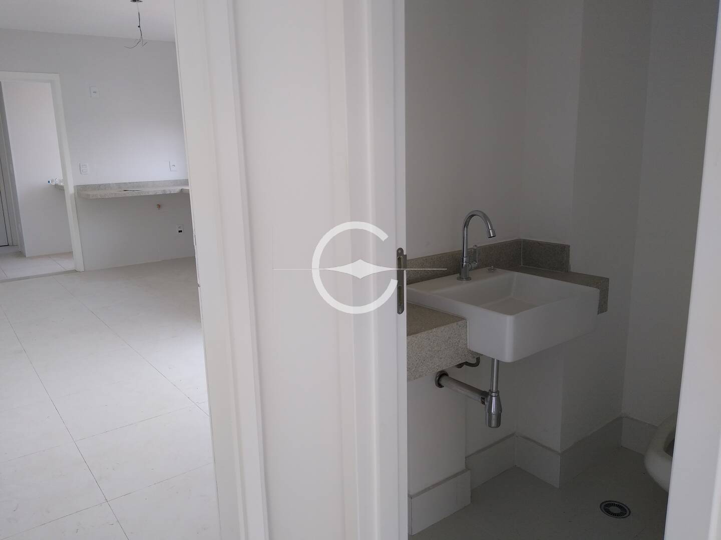 Apartamento à venda com 3 quartos, 141m² - Foto 8