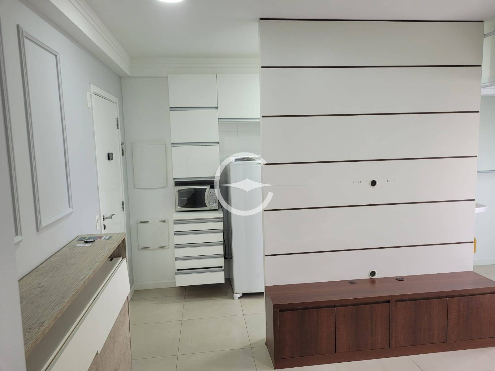 Apartamento à venda com 1 quarto, 38m² - Foto 3