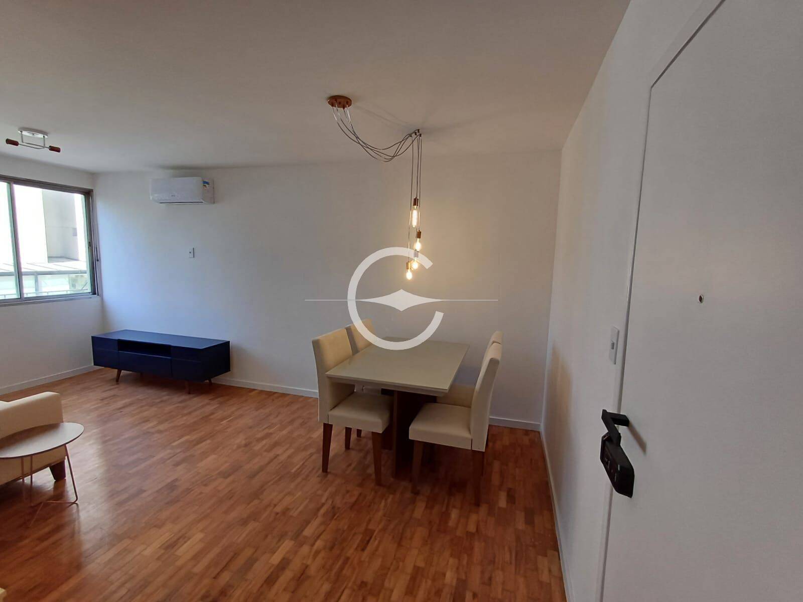 Apartamento à venda e aluguel com 2 quartos, 62m² - Foto 3