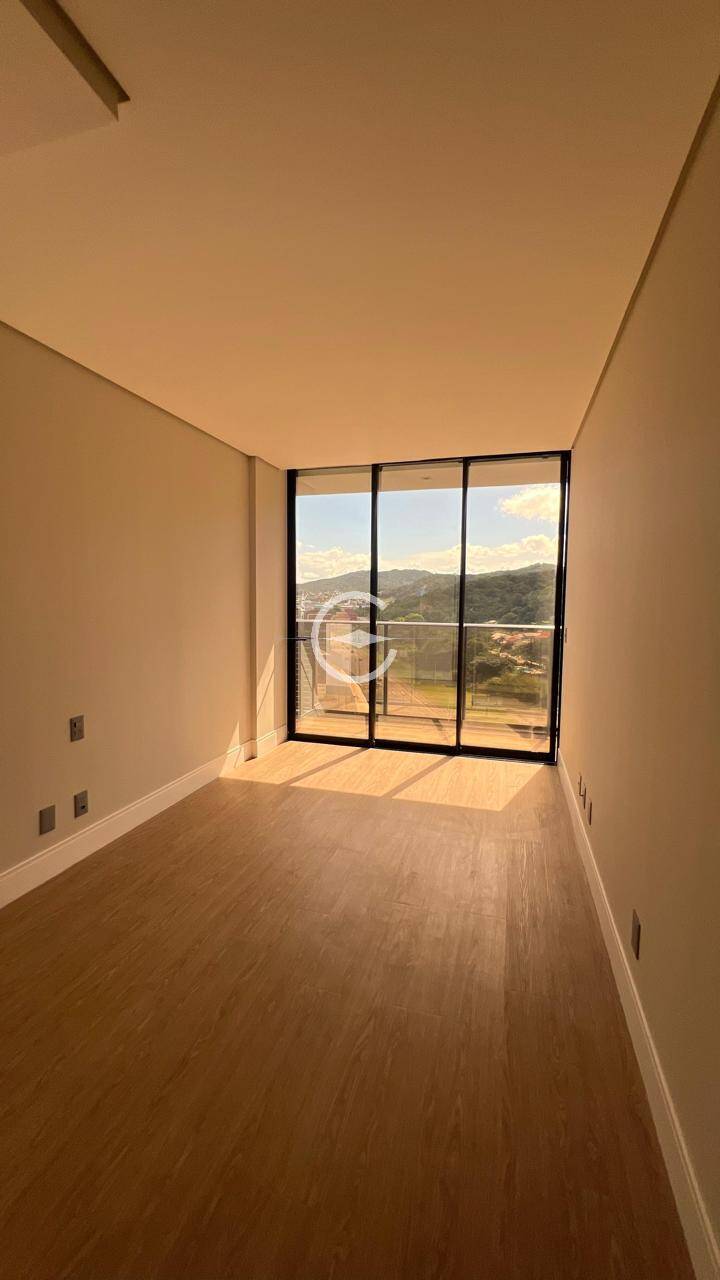 Apartamento à venda com 2 quartos, 135m² - Foto 6