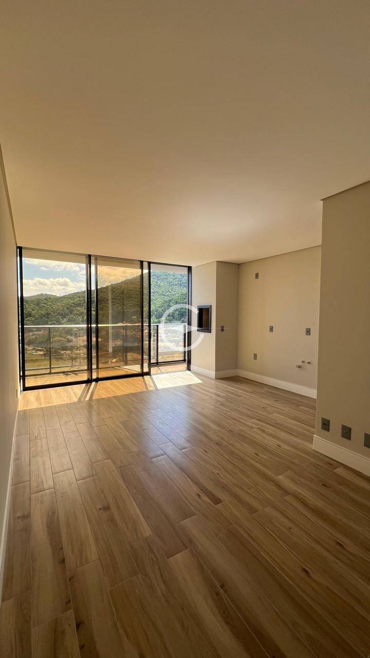 Apartamento à venda com 2 quartos, 135m² - Foto 5