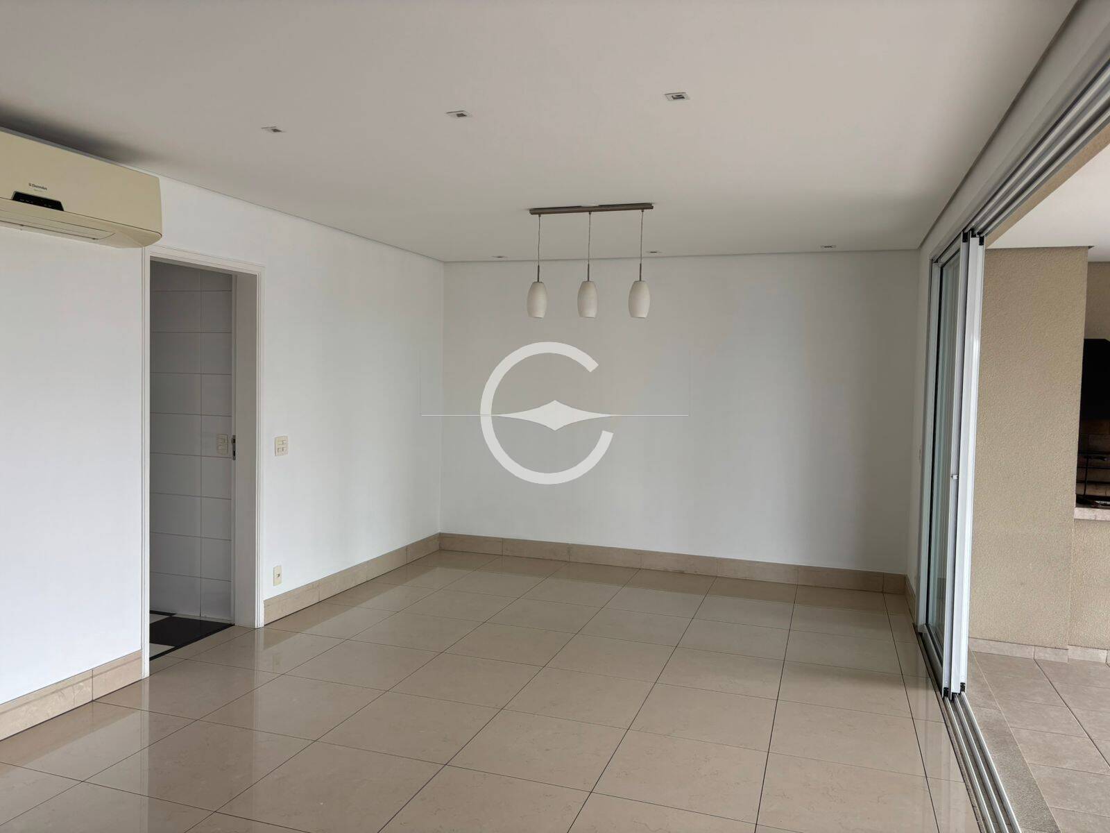 Apartamento à venda e aluguel com 4 quartos, 223m² - Foto 4