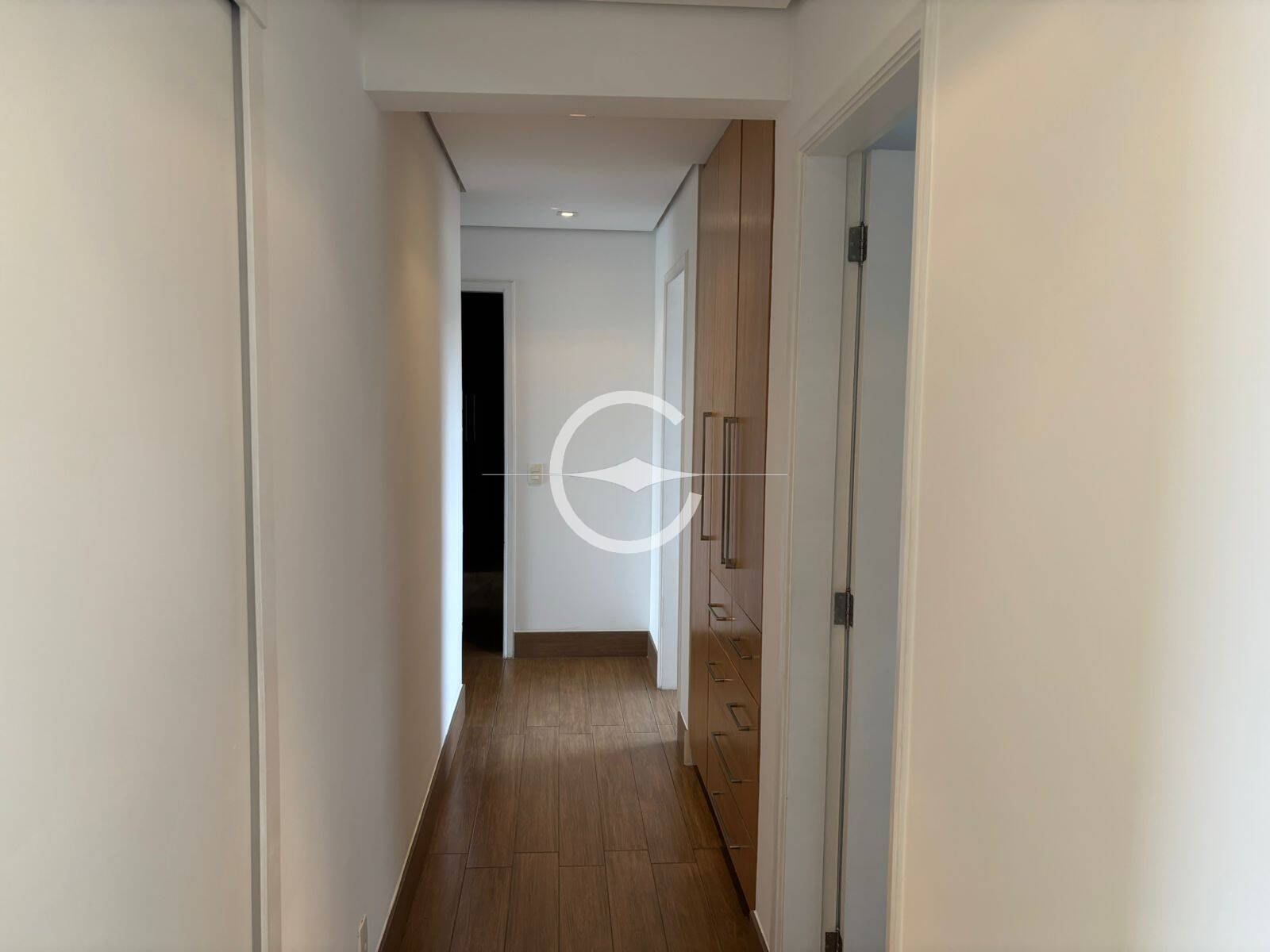 Apartamento à venda e aluguel com 4 quartos, 223m² - Foto 7