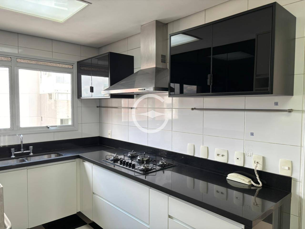 Apartamento à venda e aluguel com 4 quartos, 223m² - Foto 29