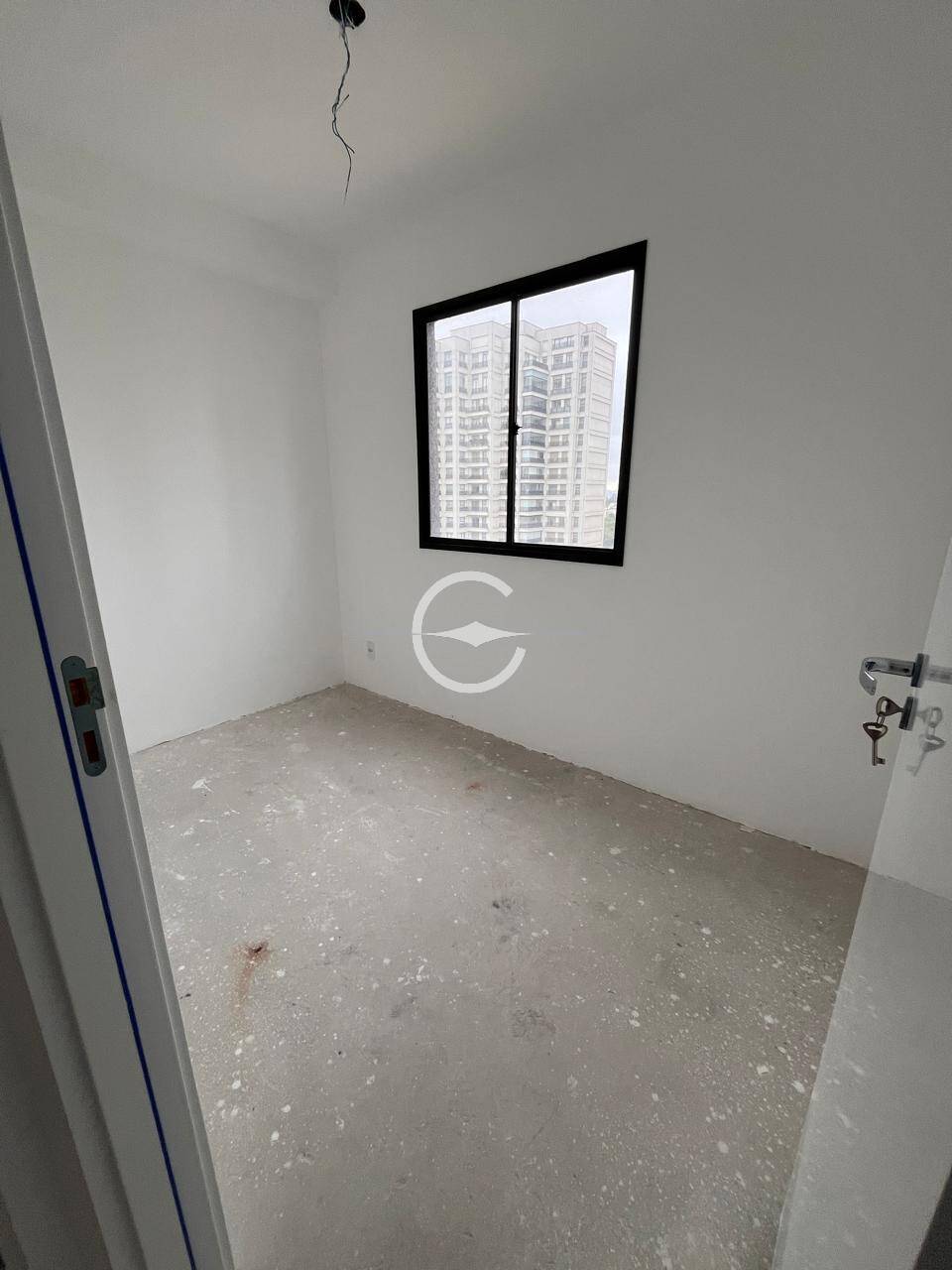 Apartamento à venda com 2 quartos, 38m² - Foto 5