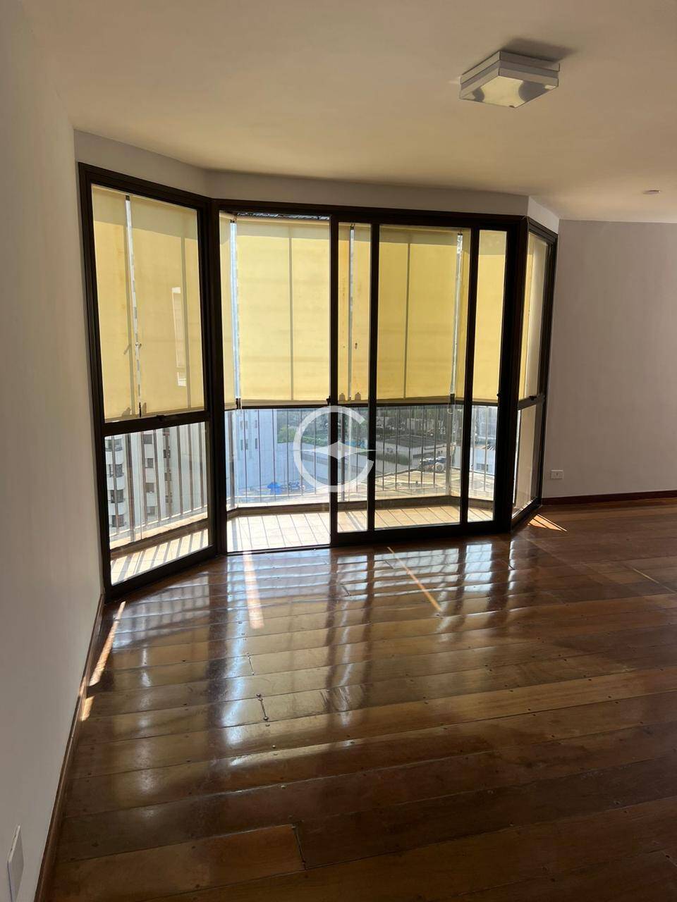 Apartamento à venda e aluguel com 4 quartos, 185m² - Foto 4