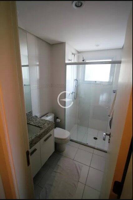 Apartamento à venda com 3 quartos, 161m² - Foto 9