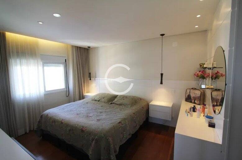 Apartamento à venda com 3 quartos, 161m² - Foto 7