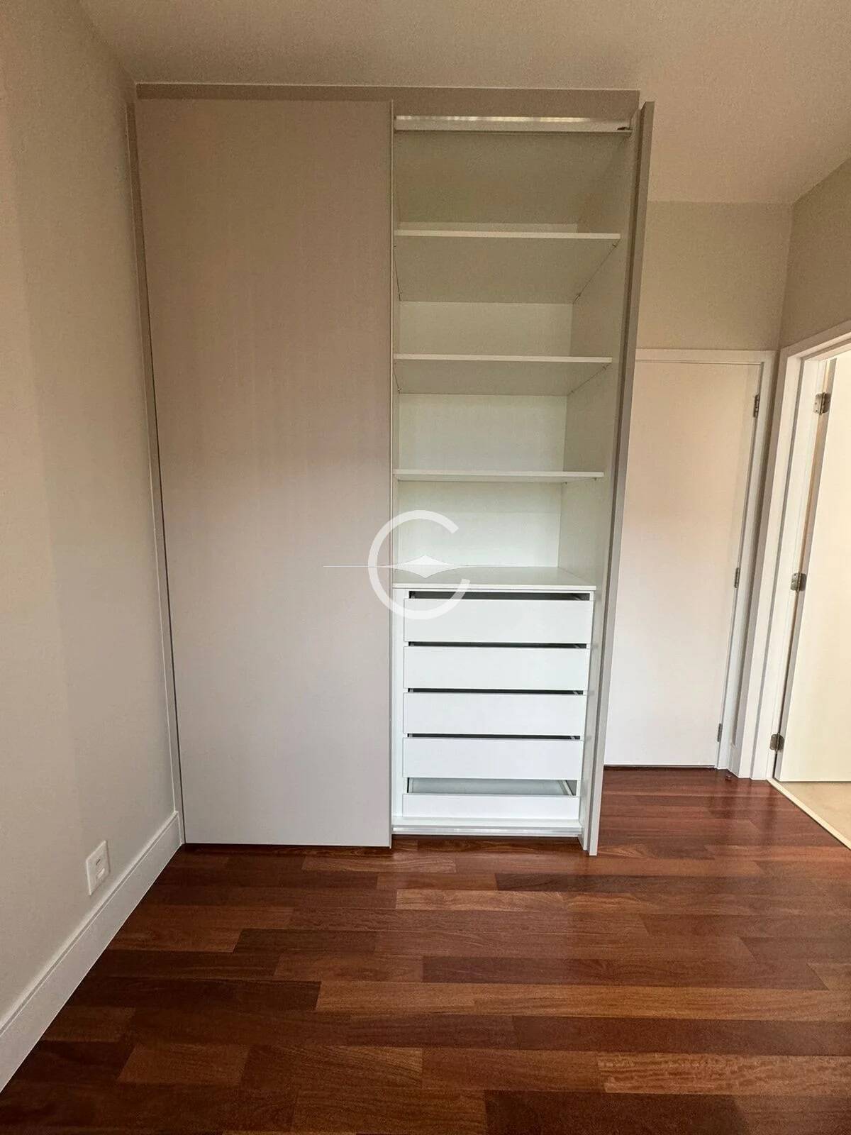 Apartamento à venda e aluguel com 3 quartos, 147m² - Foto 7