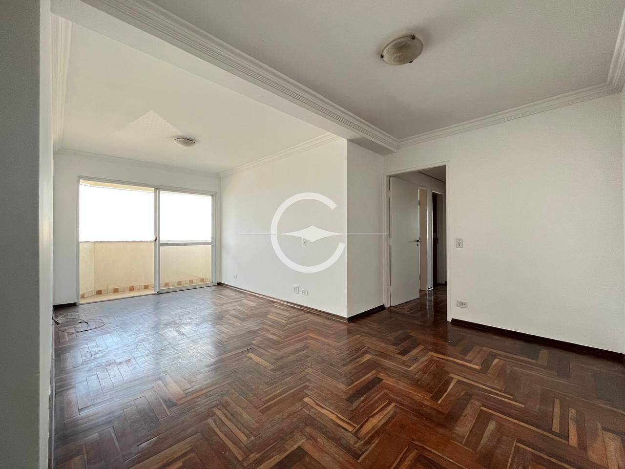 Apartamento à venda com 3 quartos, 80m² - Foto 1