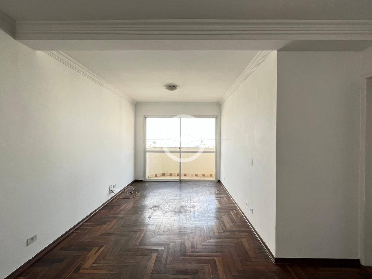 Apartamento à venda com 3 quartos, 80m² - Foto 2