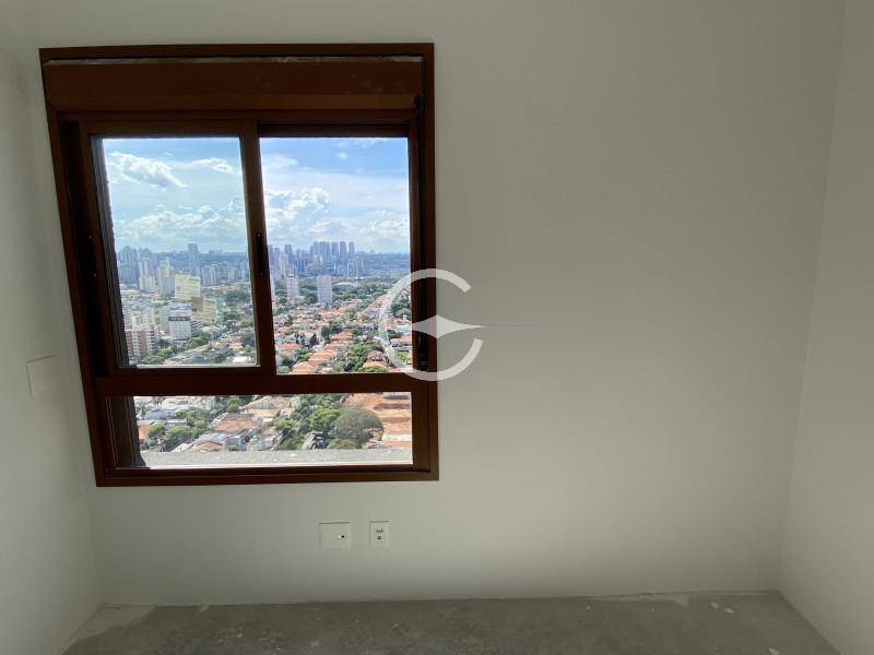 Apartamento à venda com 3 quartos, 145m² - Foto 19