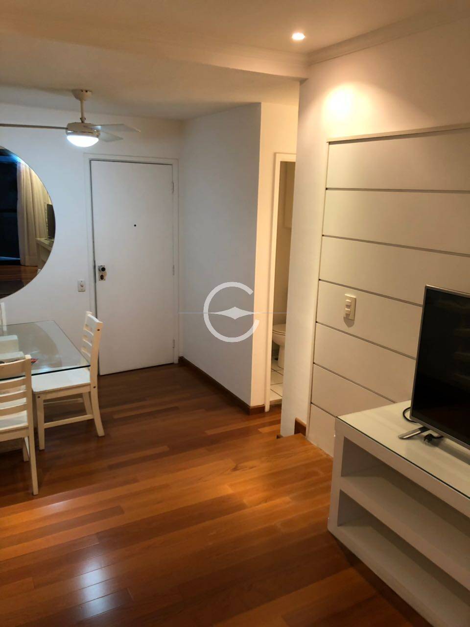 Apartamento à venda e aluguel com 1 quarto, 70m² - Foto 9