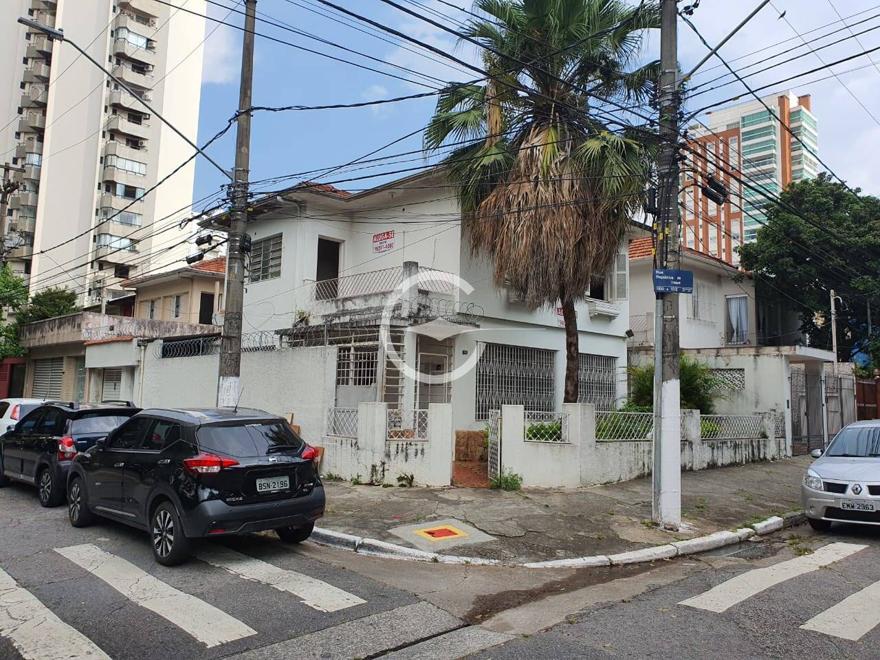 Casa para alugar com 1 quarto, 200m² - Foto 2