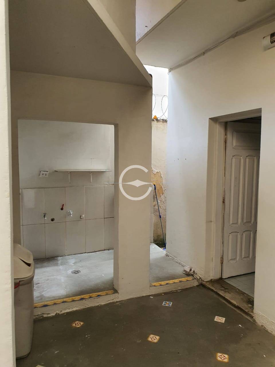 Casa para alugar com 1 quarto, 200m² - Foto 6