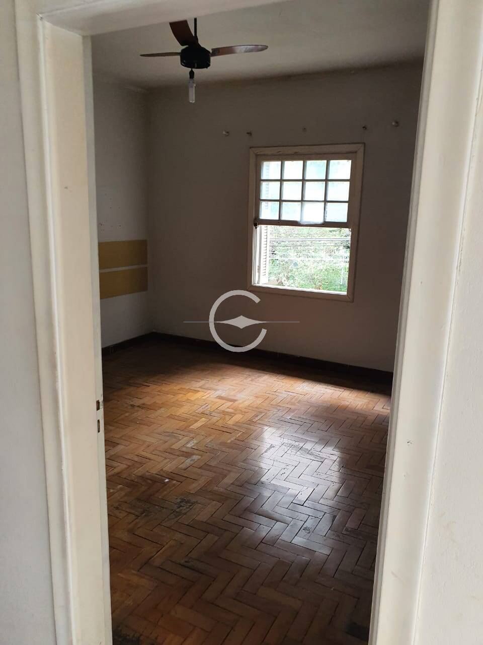 Casa para alugar com 1 quarto, 200m² - Foto 15