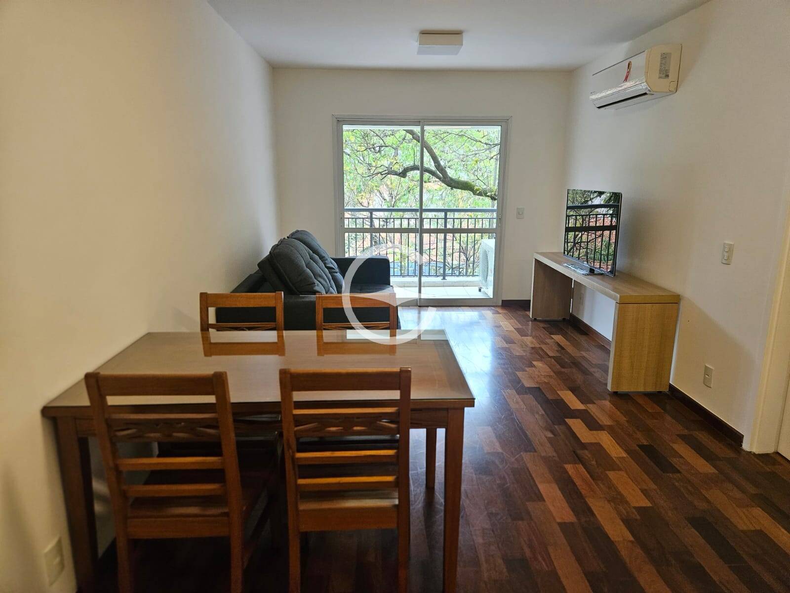 Apartamento para alugar com 1 quarto, 59m² - Foto 1