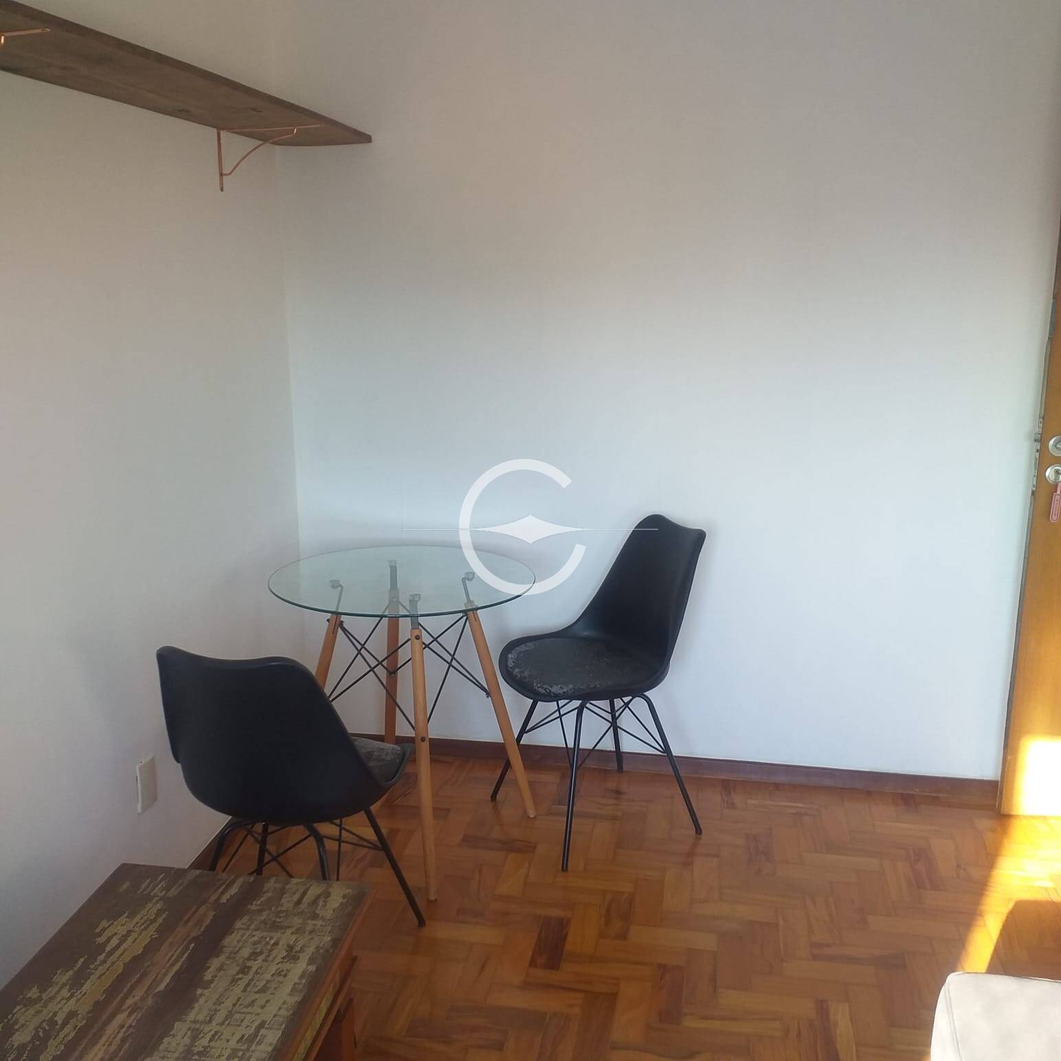 Apartamento para alugar com 1 quarto, 40m² - Foto 2