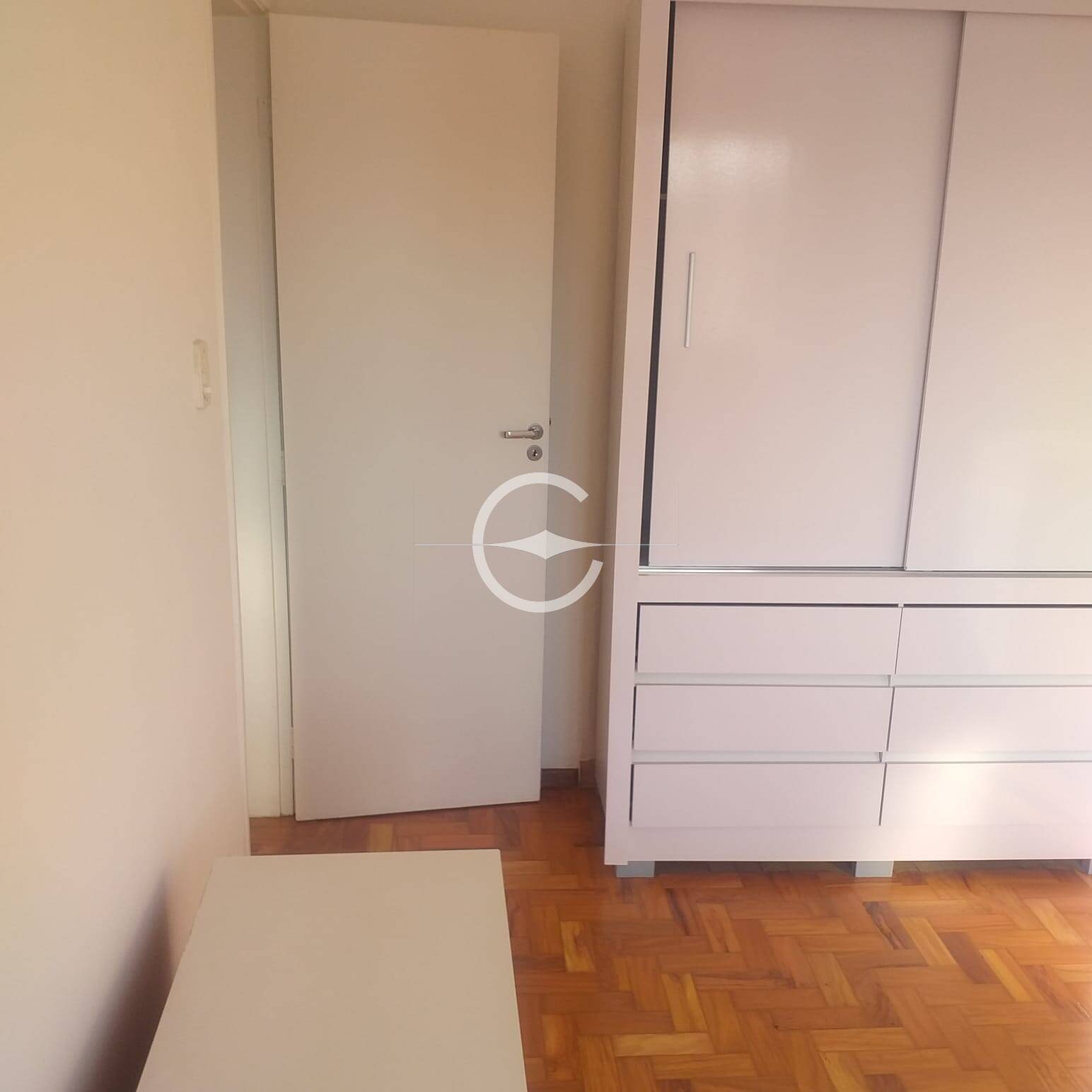 Apartamento para alugar com 1 quarto, 40m² - Foto 9