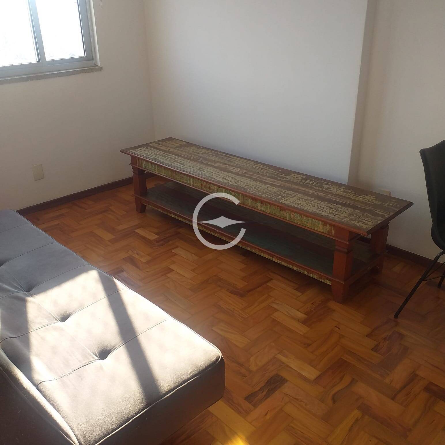 Apartamento para alugar com 1 quarto, 40m² - Foto 1