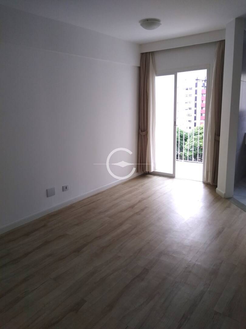 Apartamento para alugar com 1 quarto, 33m² - Foto 1