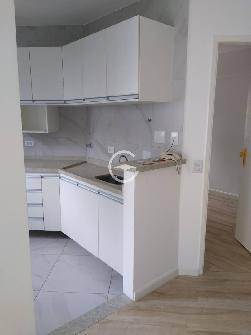 Apartamento para alugar com 1 quarto, 33m² - Foto 2