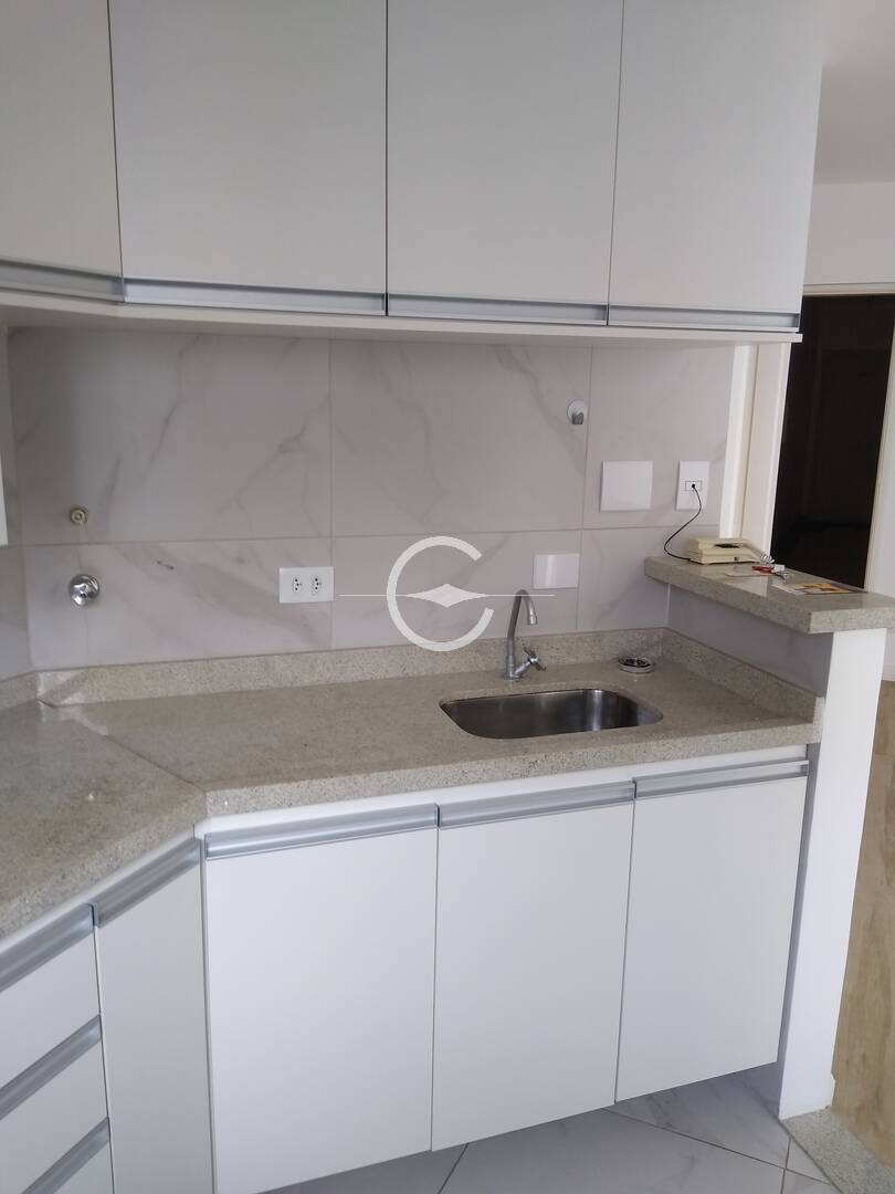 Apartamento para alugar com 1 quarto, 33m² - Foto 13