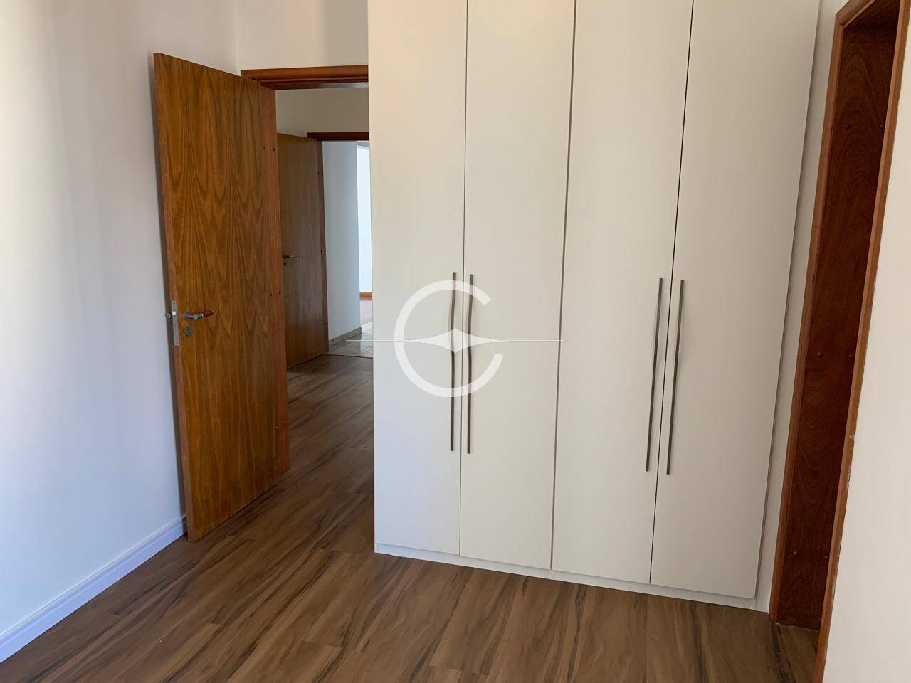 Apartamento à venda e aluguel com 4 quartos, 161m² - Foto 9