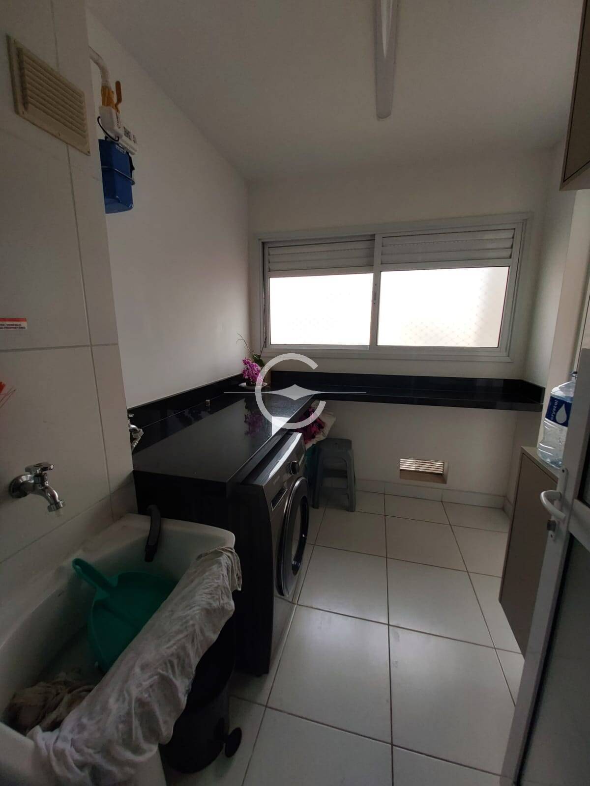 Apartamento à venda com 3 quartos, 92m² - Foto 8