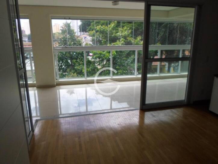 Apartamento para alugar com 4 quartos, 210m² - Foto 6