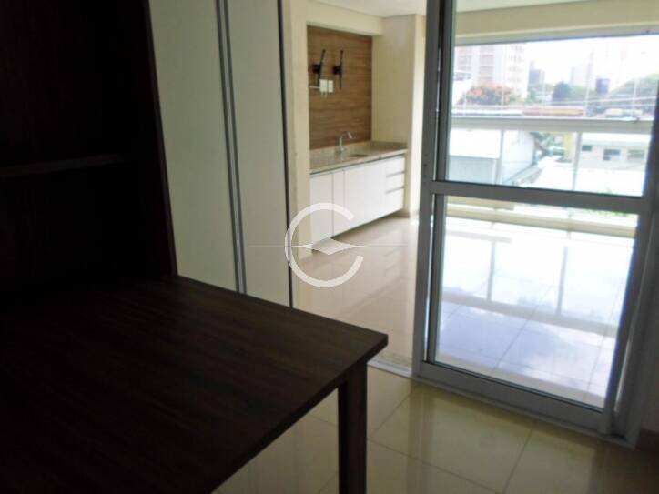 Apartamento para alugar com 4 quartos, 210m² - Foto 16